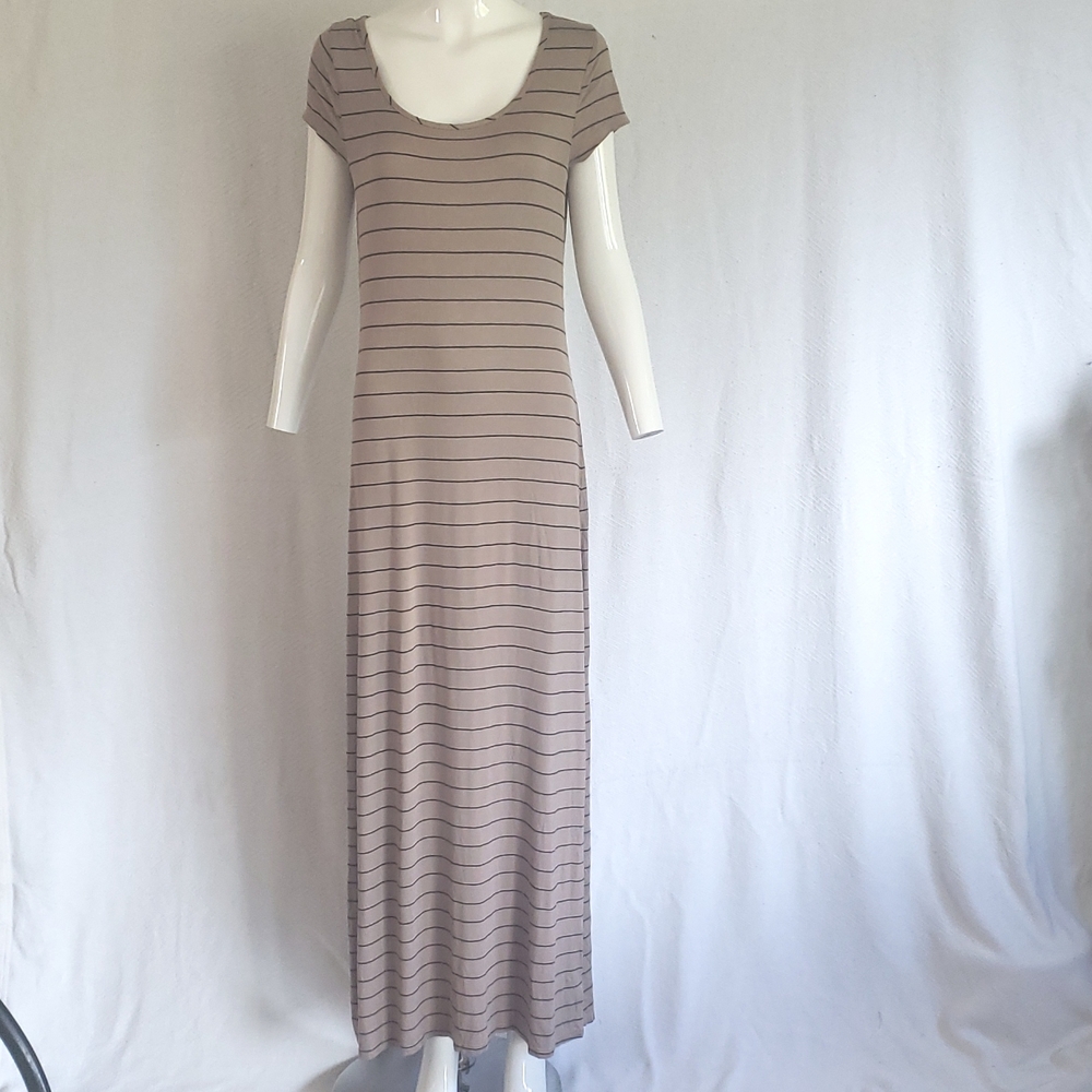 Pink Rose Striped Maxi Dress
